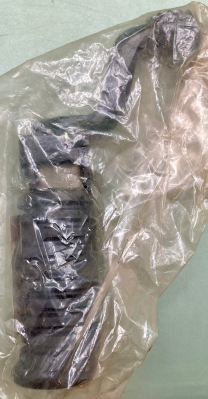 New Genuine Yamaha 341-27410-01-00 Footrest Assy Left