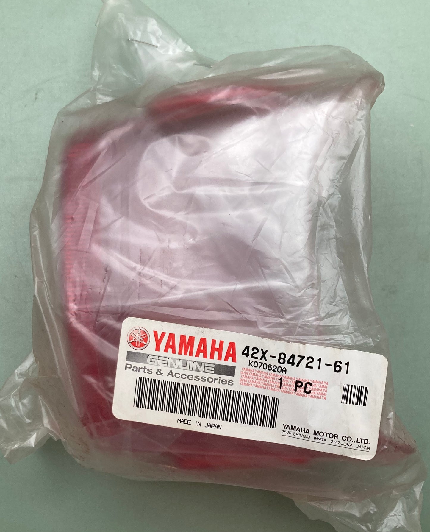 New Genuine Yamaha 42X-84721-61 Lens, Taillight