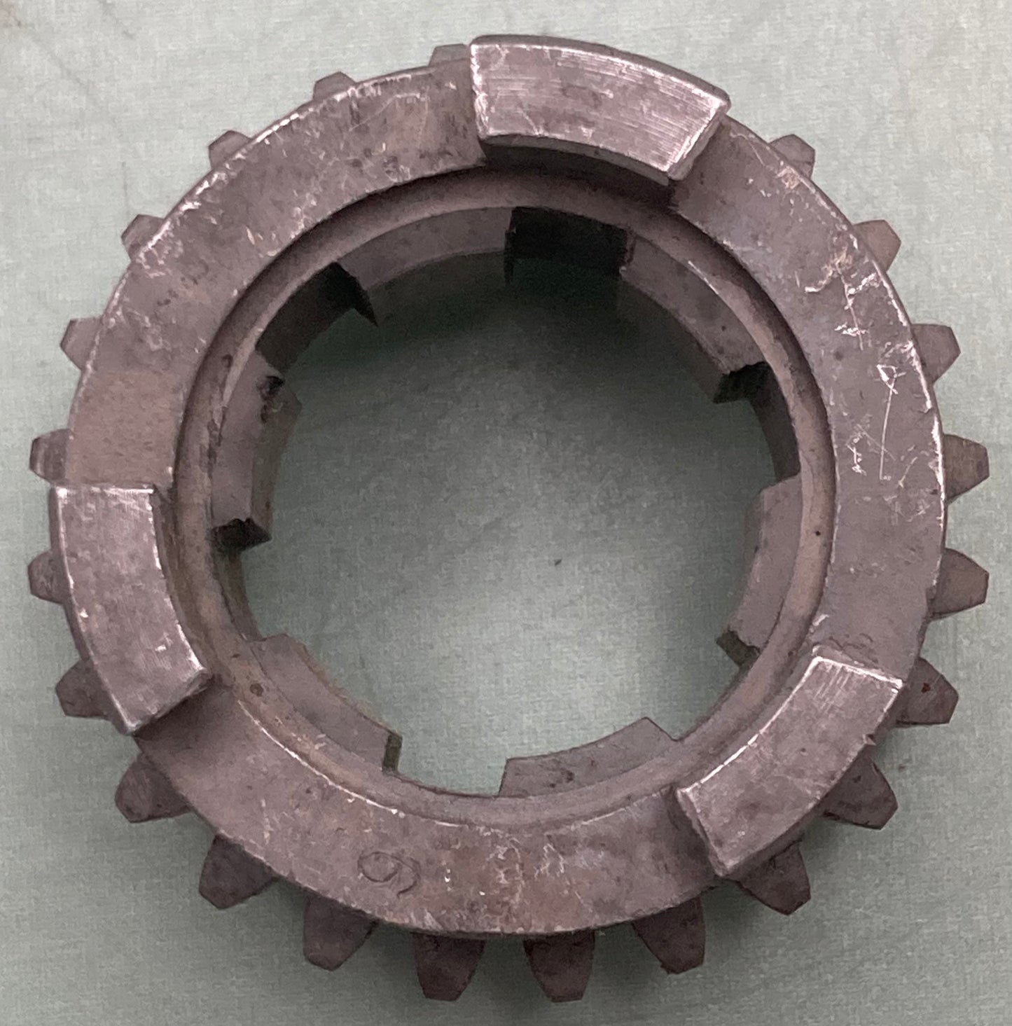 New Genuine Yamaha 431-17251-00 Gear, 5th, Wheel