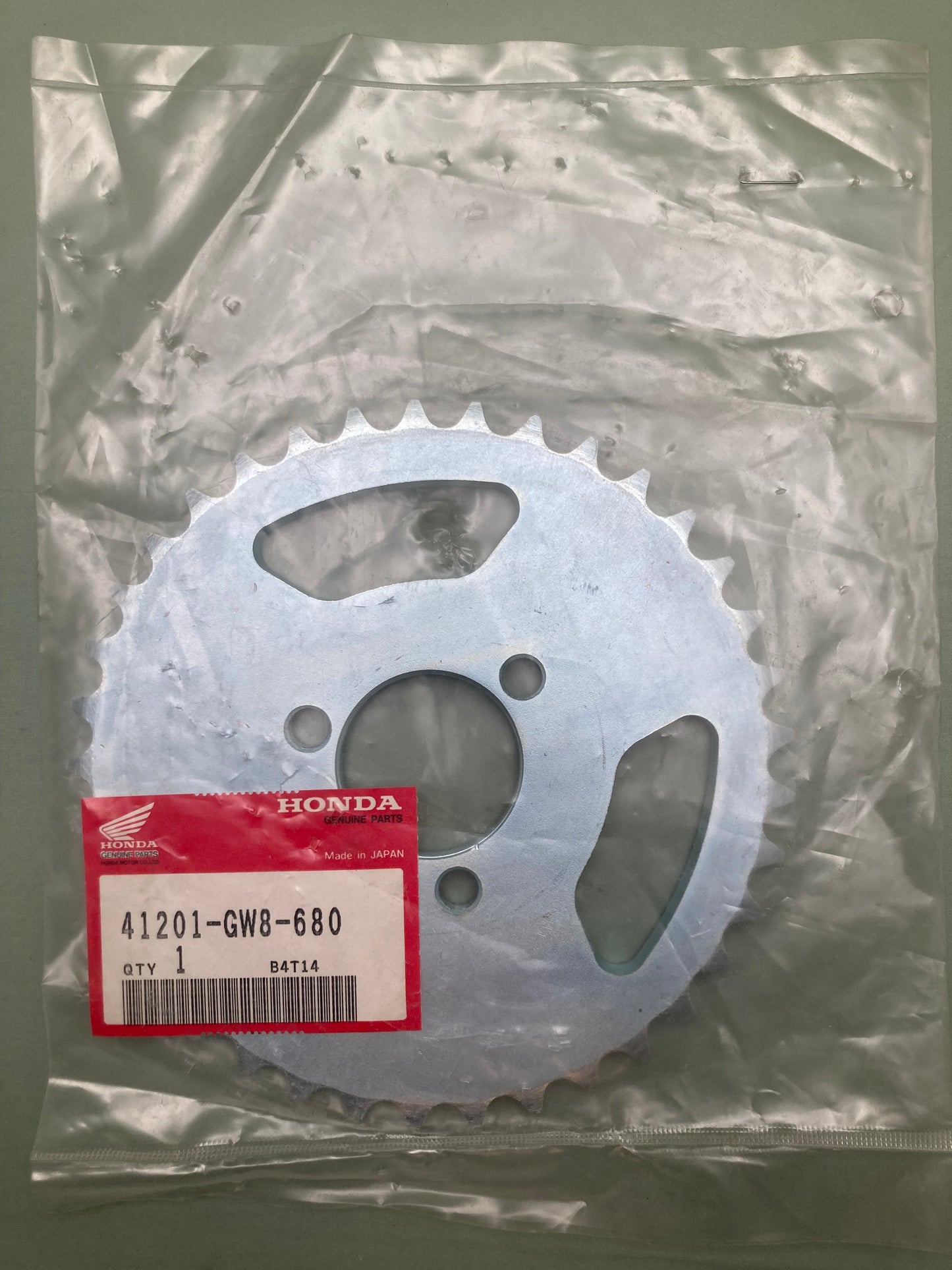 New Genuine Honda 41201-GW8-680 Sprocket, 37T