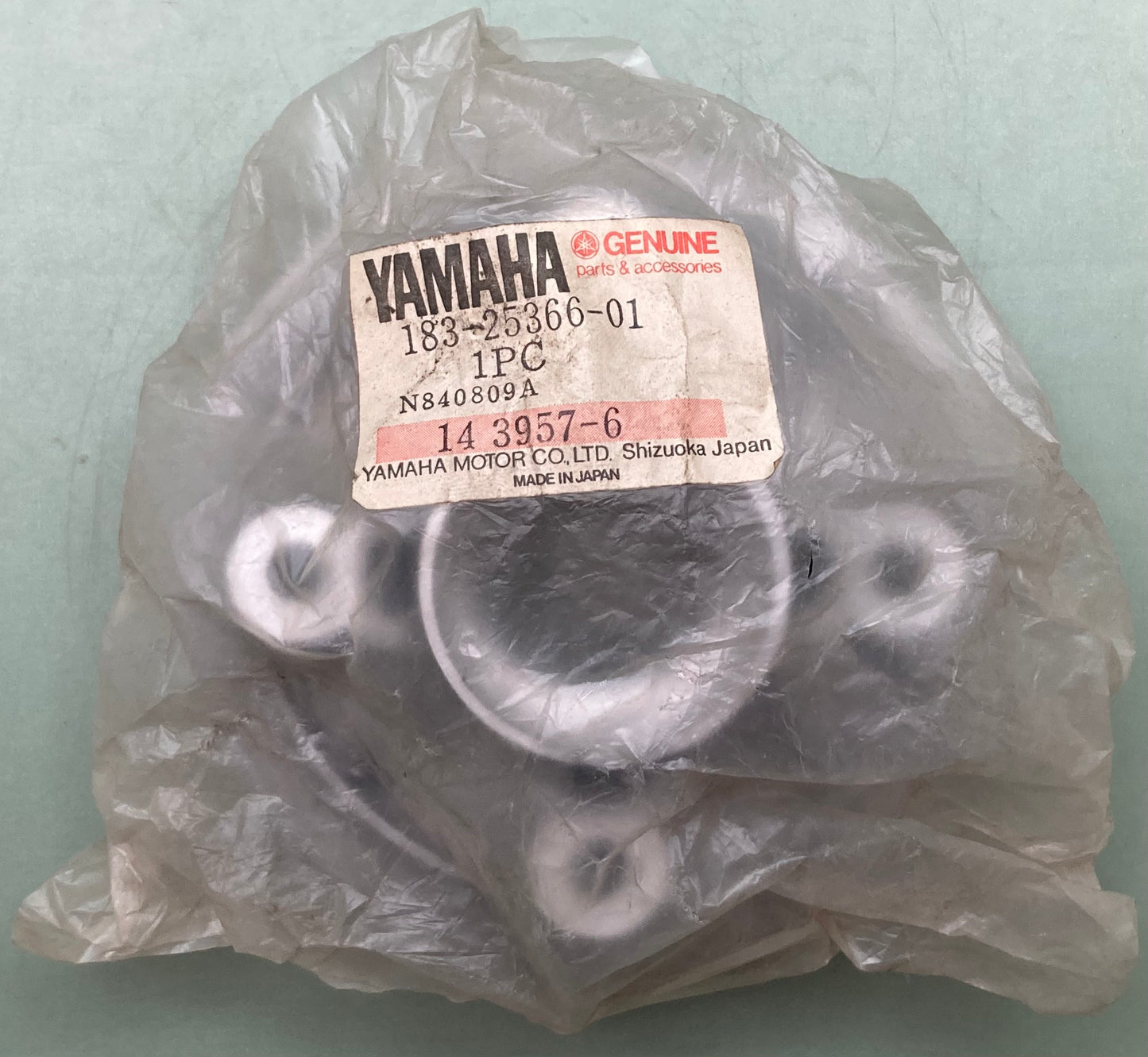 New Genuine Yamaha 183-25366-01 Clutch Hub