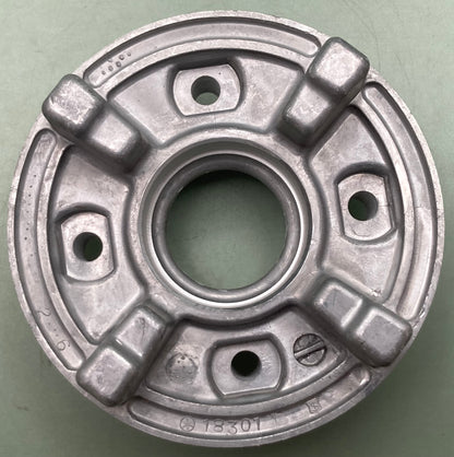 New Genuine Yamaha 183-25366-01 Clutch Hub