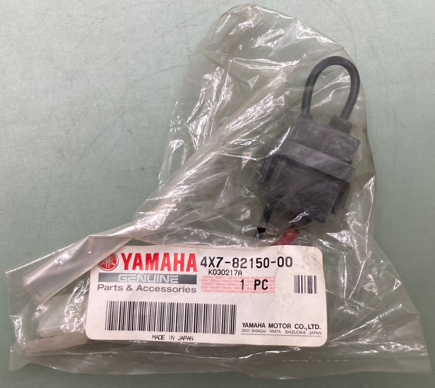 New Genuine Yamaha 4X7-82150-00 Fuse Holder Assembly