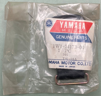 New Genuine Yamaha 1W1-24173-00 Bank, Tank Fitting
