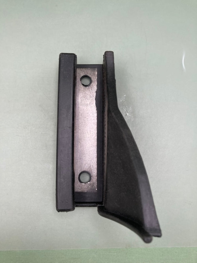 Kawasaki 39156-3713 PAD,RH New Genuine