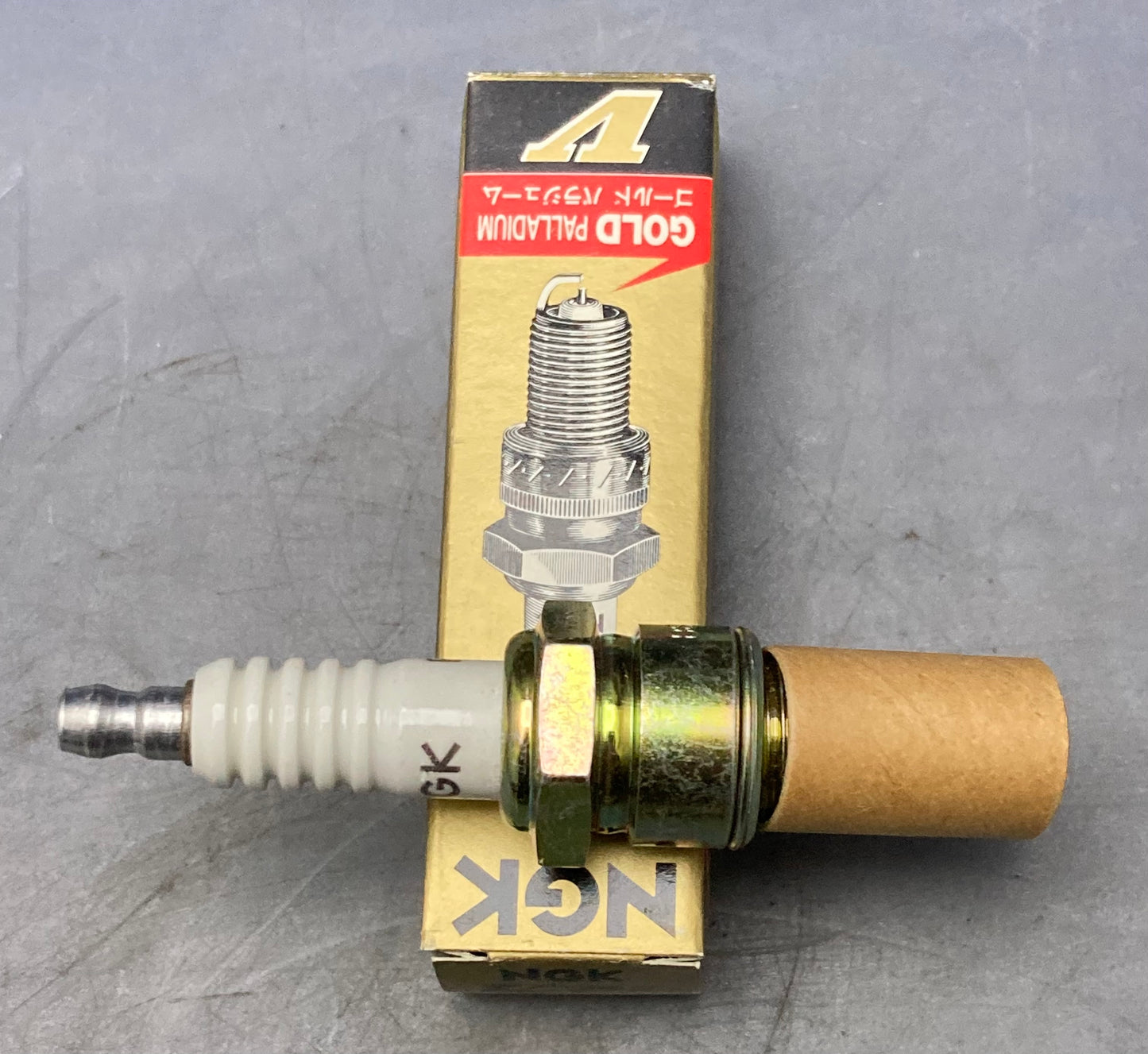 New Genuine NGK B8HV Spark Plug