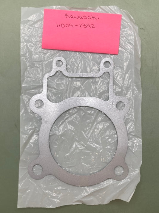 Replaces Kawasaki 11009-1392 Cylinder Base Gasket New