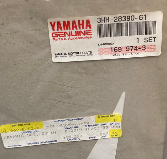 New Genuine Yamaha 3HH-28390-61 Graphic Set, Cowlin