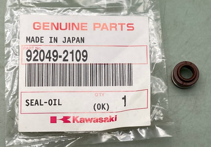 Kawasaki 92049-2109 Oil Seal New Genuine