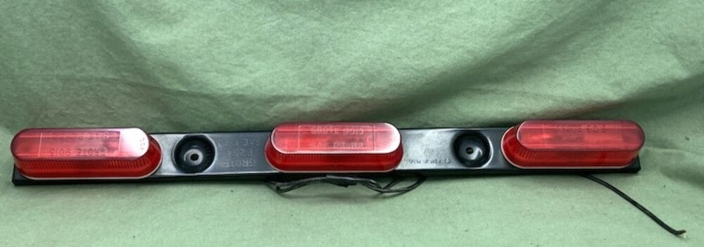 Grote 49062 Red Light Bar New Genuine