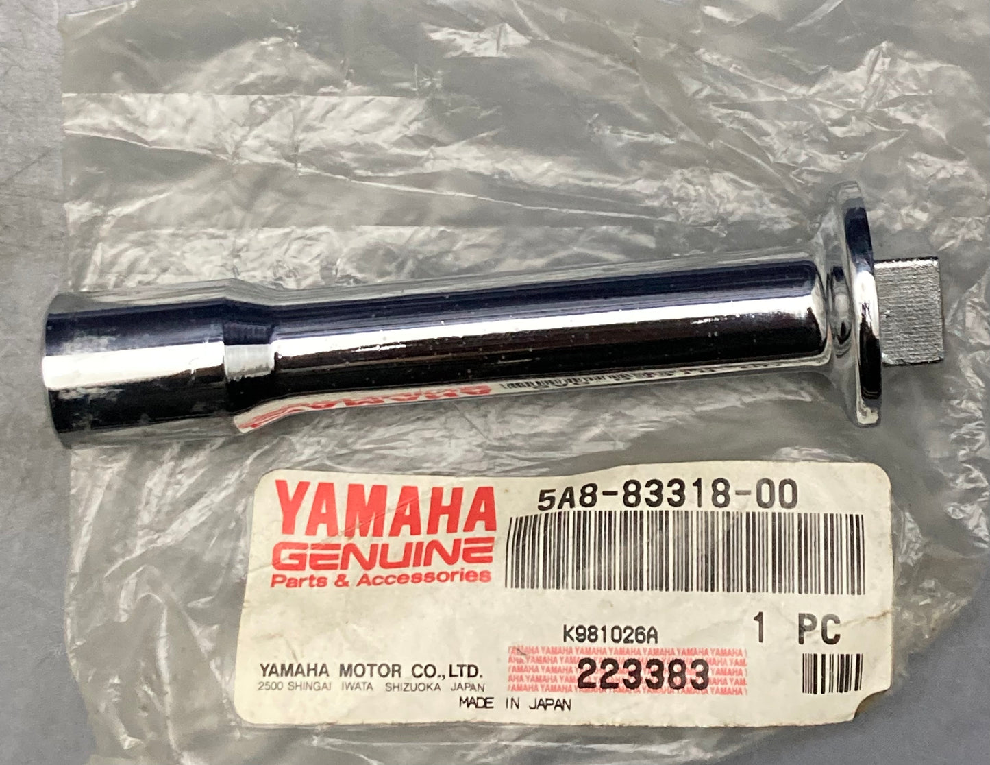 New Genuine Yamaha 5A8-83318-00 Stay, Flasher