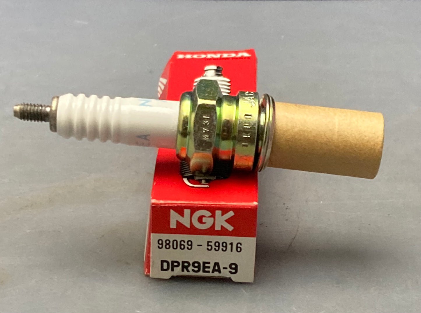 New Genuine Honda DPR9EA-9 Spark Plug