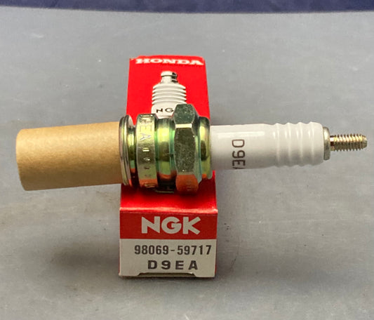 Qty 2 New Genuine Honda 98069-59717 D9EA Spark Plugs