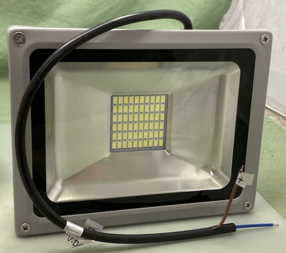Londe 40-D4PT30W12V 12V 30W LED Floodlight New Genuine