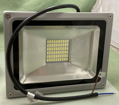Londe 40-D4PT30W12V 12V 30W LED Floodlight New Genuine