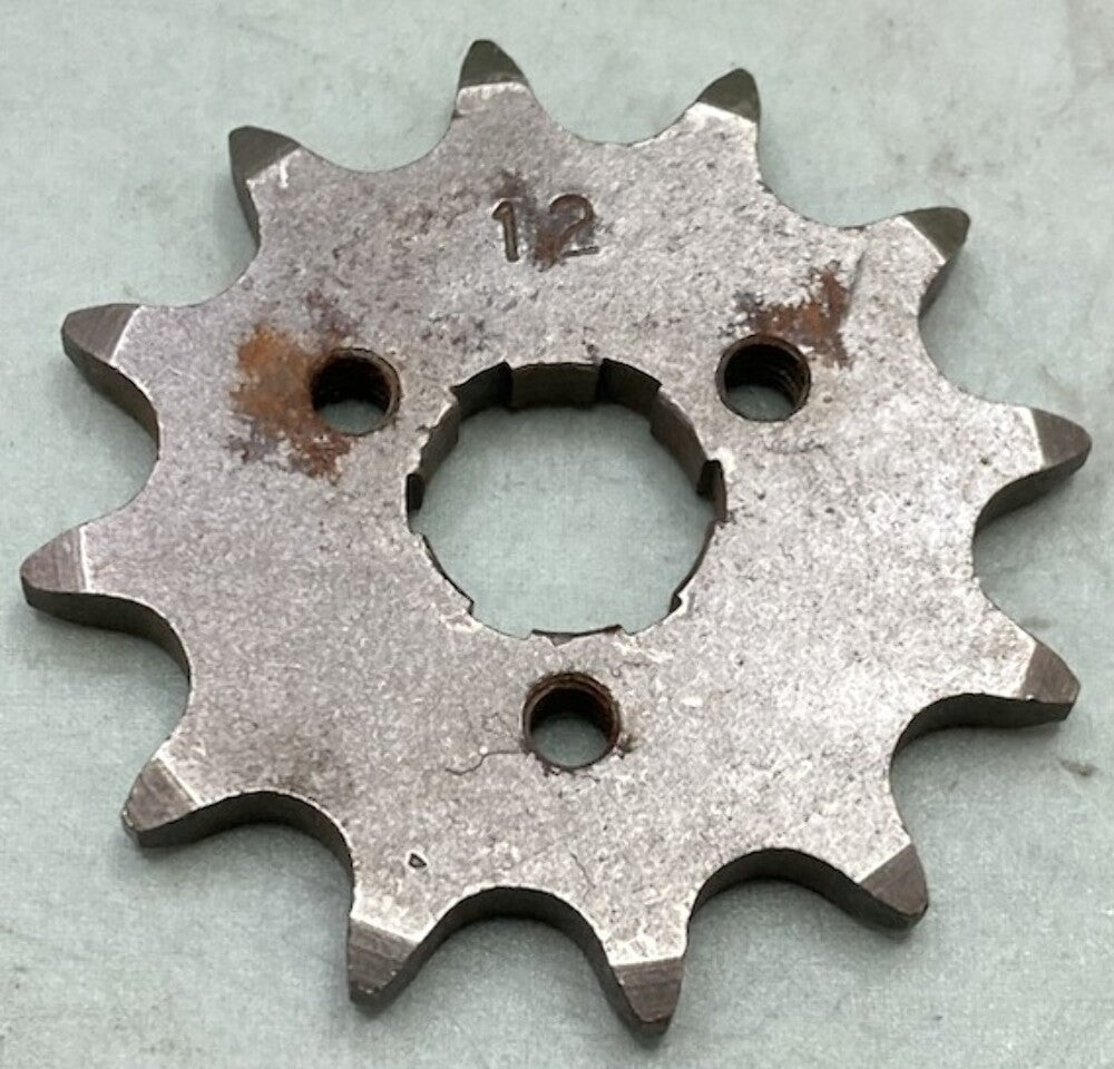 Parts Unlimited 520 Front Sprocket 12T 139882 New Replaces