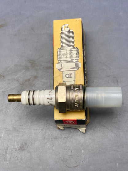 Qty 2 New Genuine Nippondenso W14FP-L Spark Plug