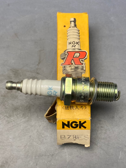 Qty 2 New Genuine NGK BZ8ES Spark Plug