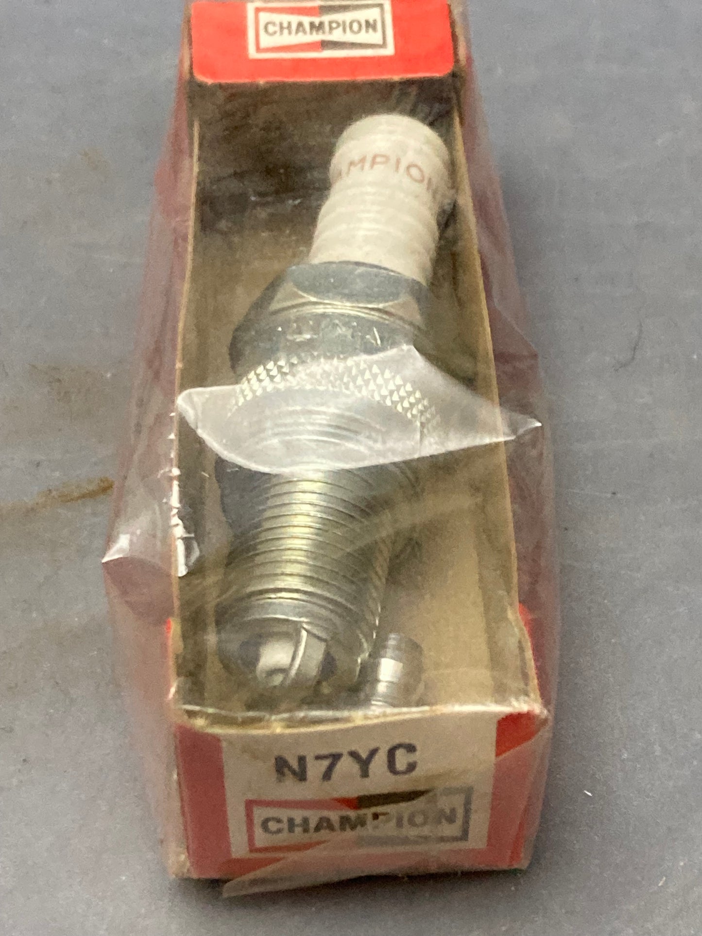 New Genuine Champion N7YC Spark Plug