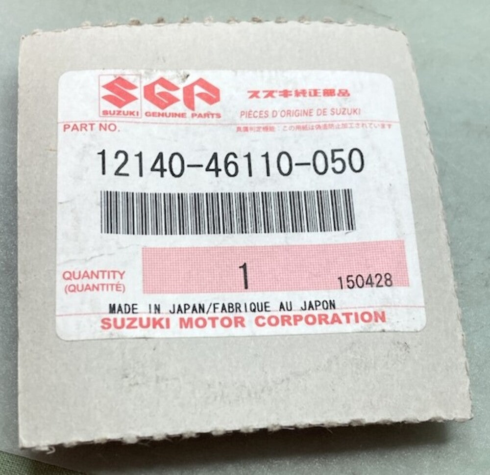 New Genuine Suzuki 12100-35611-050 Piston Set