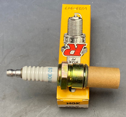 New Genuine NGK 5880 Spark Plug BR10ECS