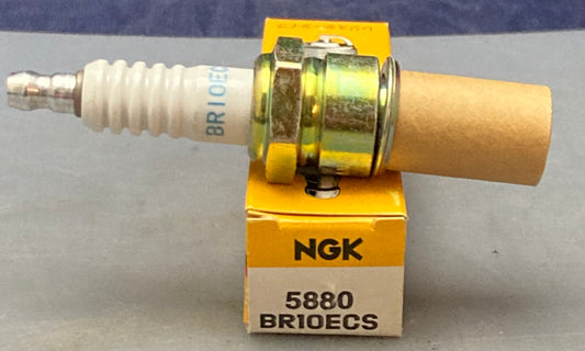 New Genuine NGK 5880 Spark Plug BR10ECS