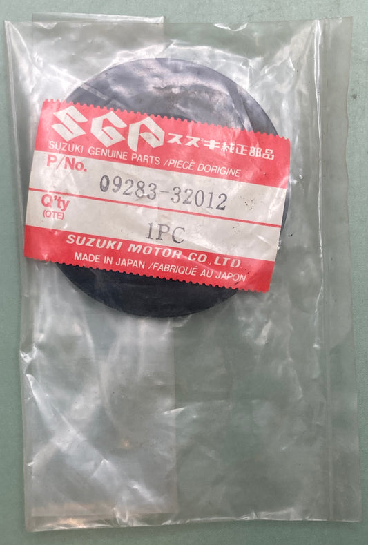New Genuine Suzuki 09283-32012 DR Shaft Oil Seal