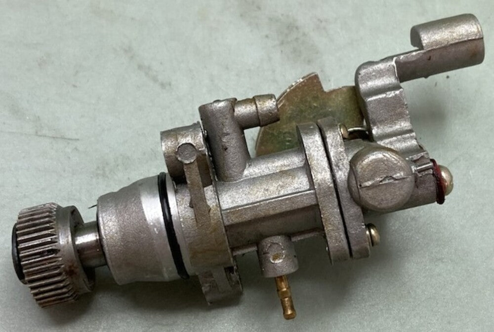 Replaces VMC 50cc 70cc 90cc  2-Stroke Engine Mechanical Oil Pump