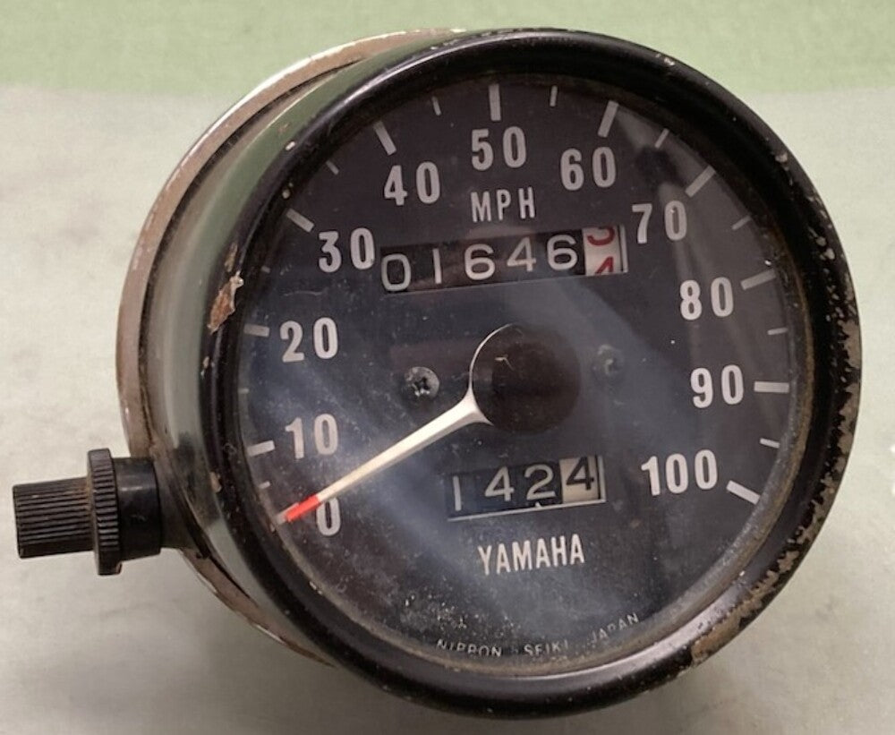 Yamaha Nippon Seiki 100mph Speedometer Gauge Genuine