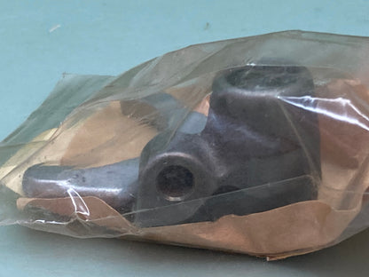 New Genuine Yamaha 4V3-18512-00 Fork, Shift, 2