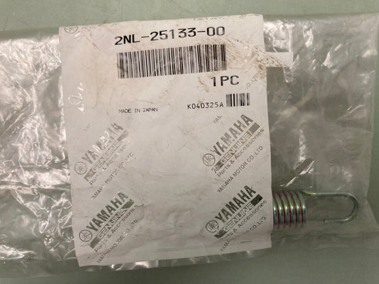 New Genuine Yamaha 2NL-25133-00 Spring, Return
