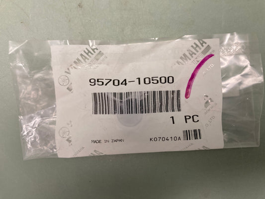 New Genuine Yamaha 95704-10500 Nut, Flange
