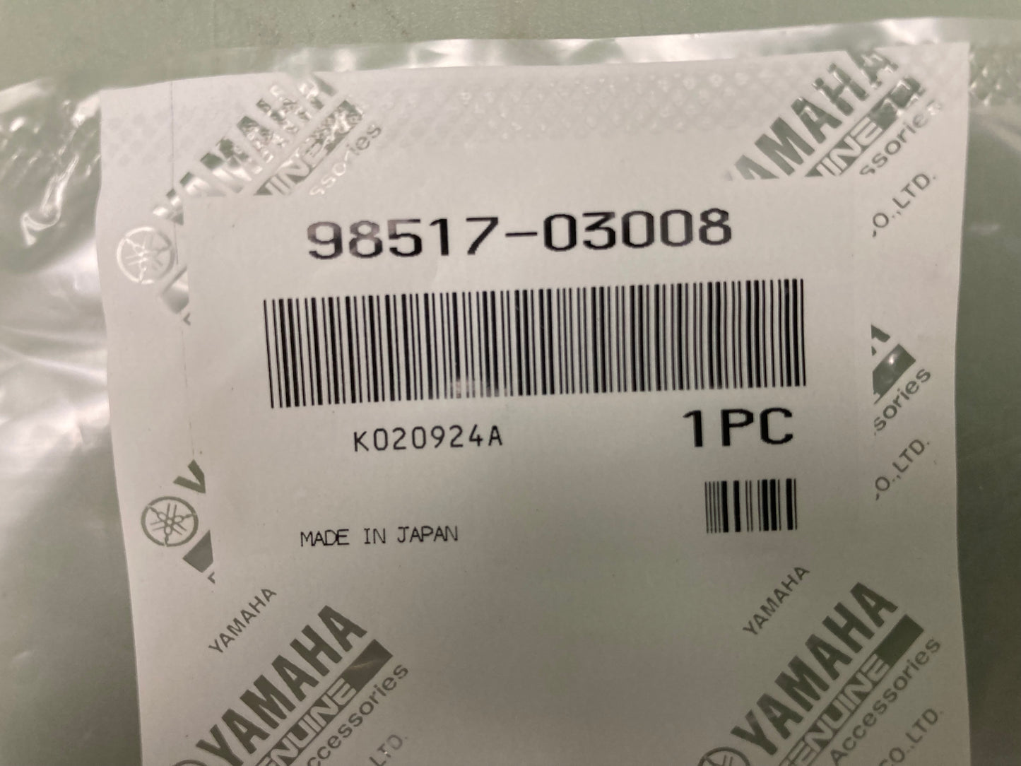 Qty 2 New Genuine Yamaha 98517-03008 Screw, Pan, Head, (3Ac)