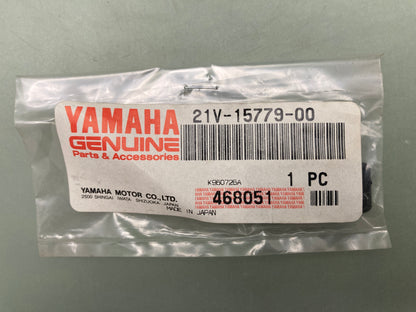 New Genuine Yamaha 21V-15779-00 Cover