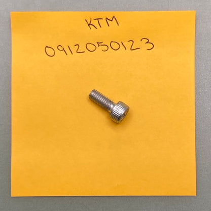 New Replaces KTM 0912050123 AH Screw DIN0912-M 5X12