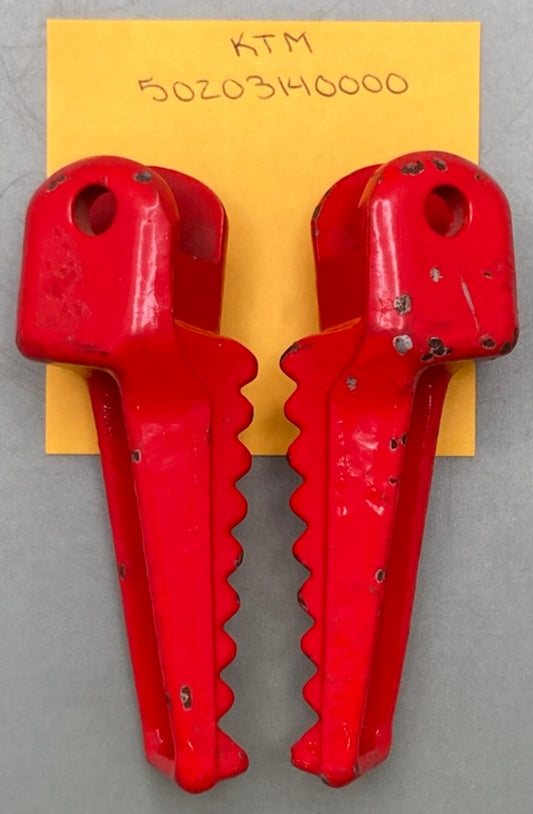 Replaces KTM 50203140000 Foot Rest Set R/S '87 Enduro, New