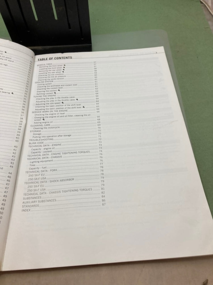 KTM 3211597en 250 SX-F Owner's Manual 2011 Genuine