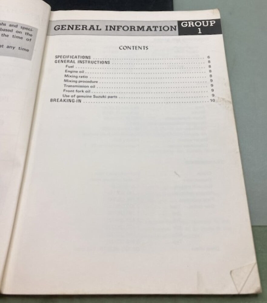 Suzuki 99011-40231-03A RM125 Owner's Manual 1976 Genuine