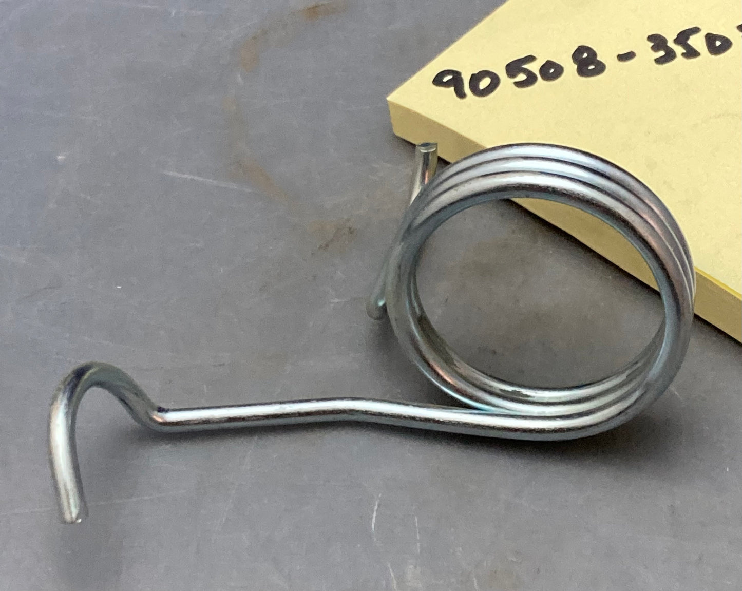 New Replaces Yamaha 90508-35070-00 Torsion Spring