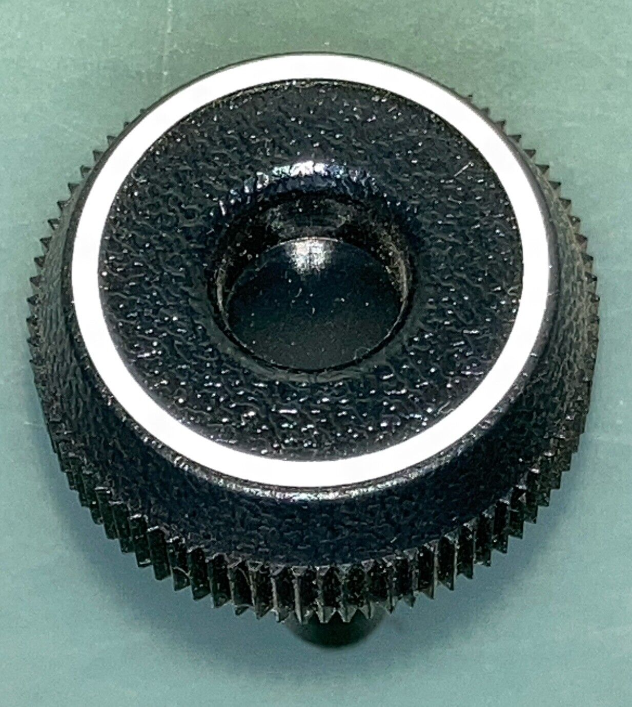 43944600