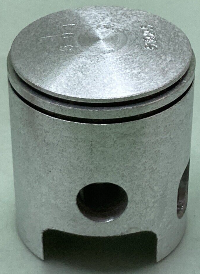 NEW GENUINE YAMAHA 397-11635-00 PISTON 0.25 O/S
