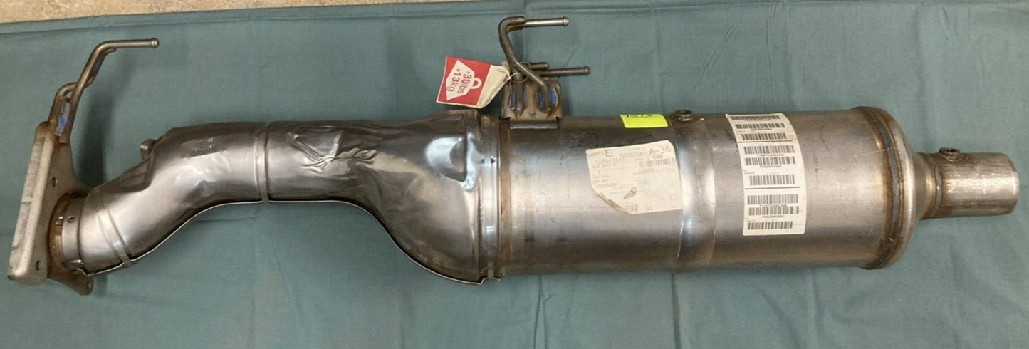 NEW GENUINE MOPAR 68288935AC Catalytic Converter FITS 2013-2016 Ram 3500