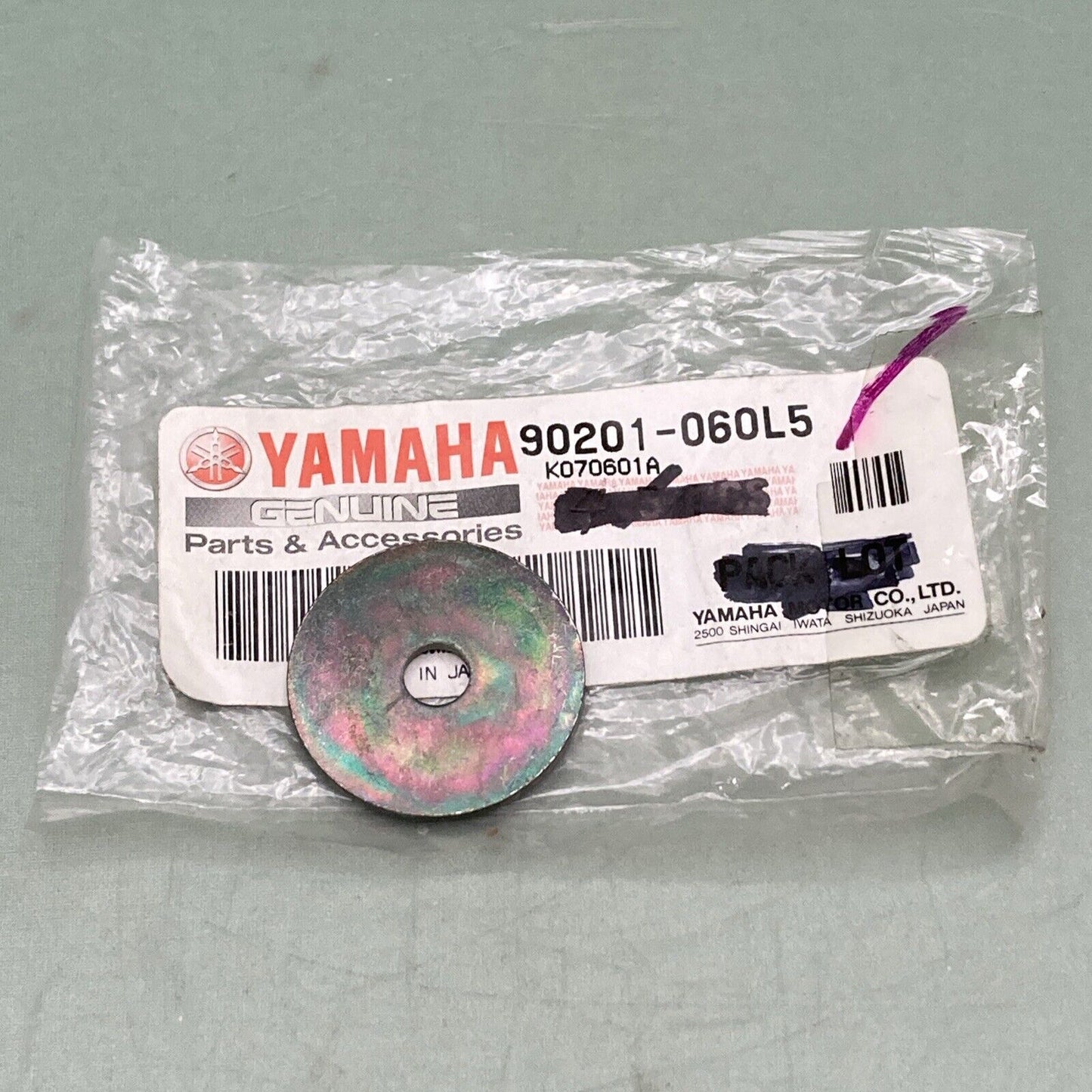 QTY 4 NEW GENUINE YAMAHA 90201-060L5 FUEL TANK Washer, Plate