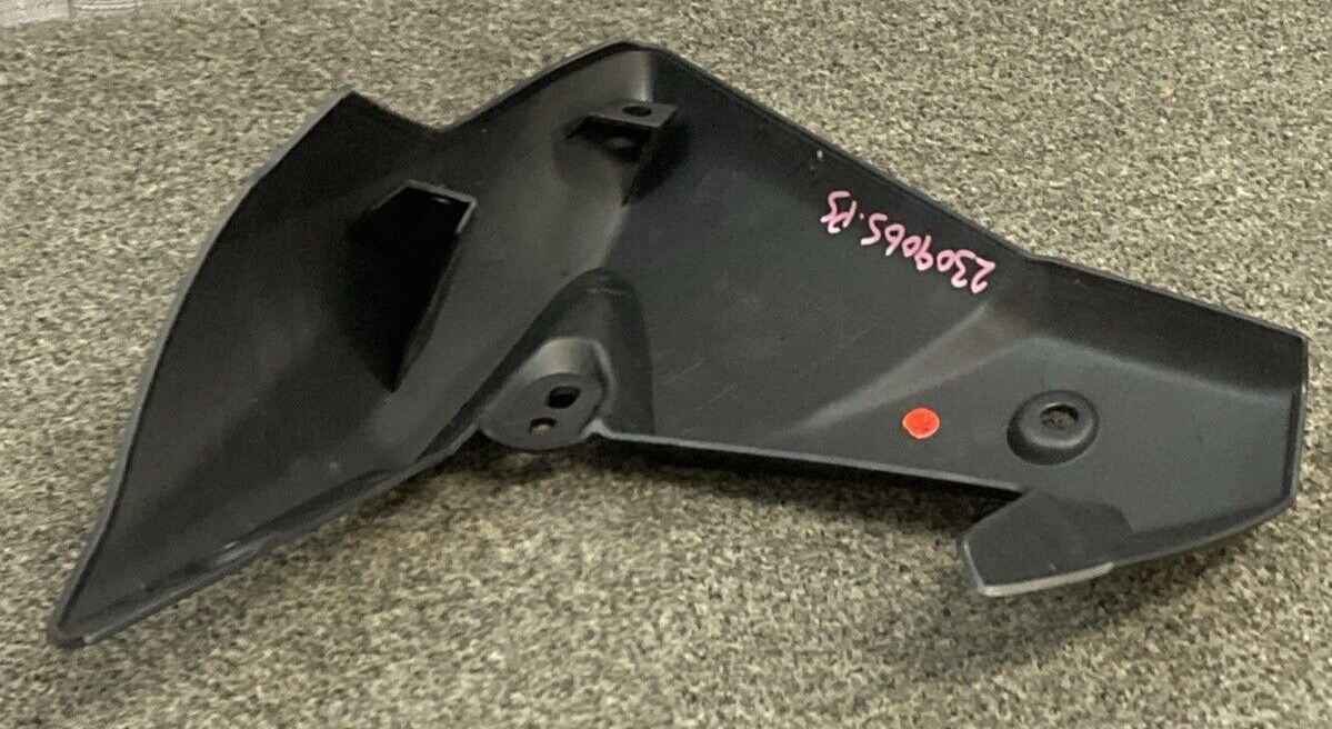 43704039