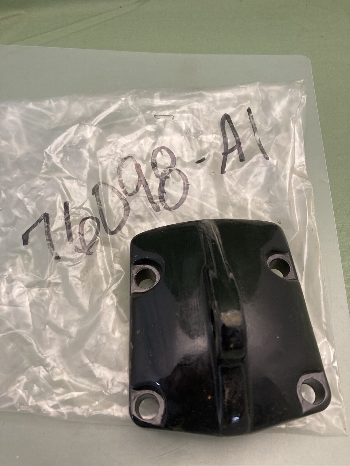 NEW REPLACES MERCURY QUICKSILVER 76098A1 TOP CAP ASSEMBLY