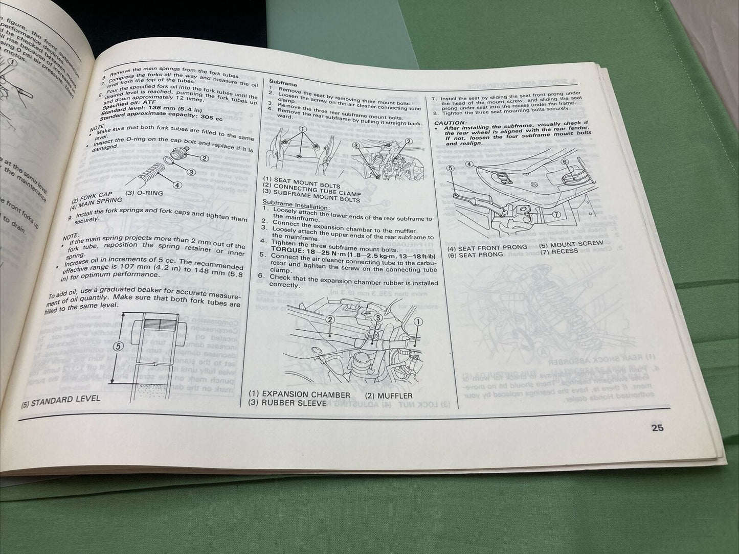 GENUINE HONDA 5008807 CR80R OWNER'S MANUAL AND COMPETITION HANDBOOK  '89