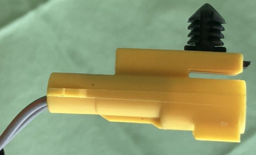 NEW GENUINE MOPAR ZV69DX9AJ Front Left Outer Seat Belt Retractor