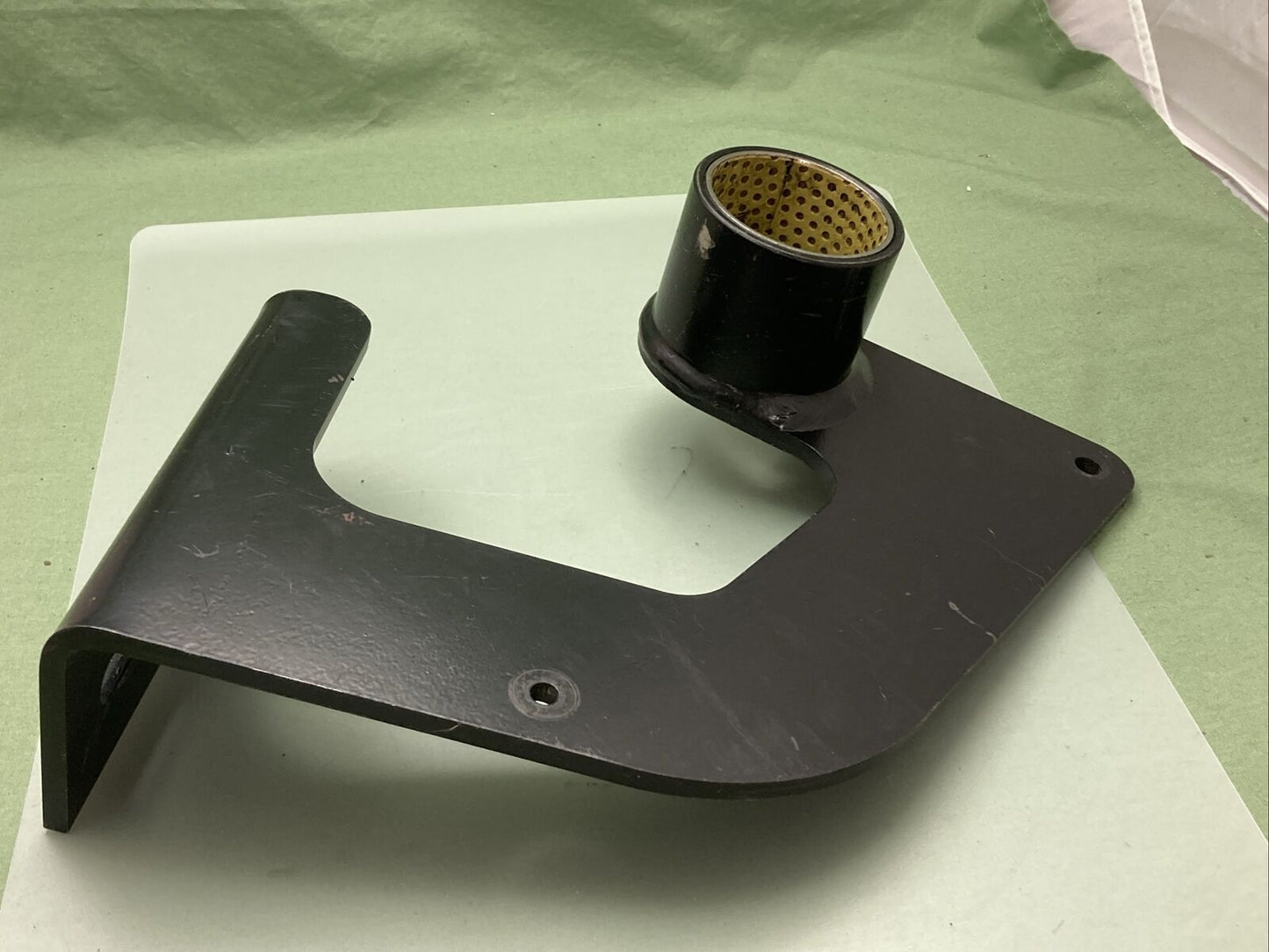 REPLACES PETERBILT 13-05166L HOOD PIVOT BRACKET