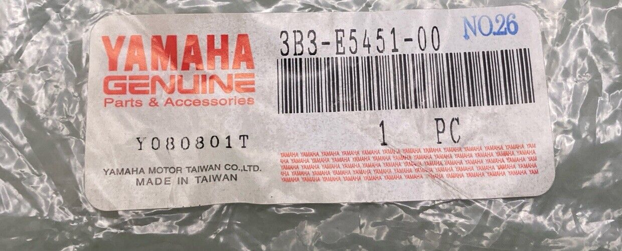 QTY 3 NEW GENUINE YAMAHA 3B3-E5451-00 CRANKCASE GASKET