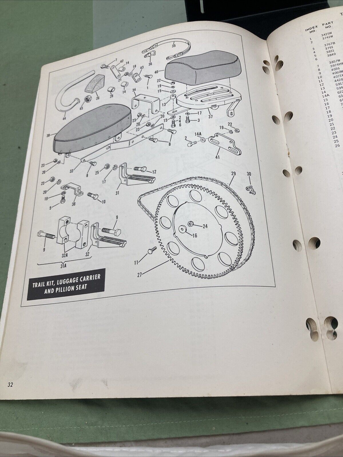 GENUINE HARLEY DAVIDSON AMF 99446-70 LEGGERO PARTS CATALOG 1965-1970